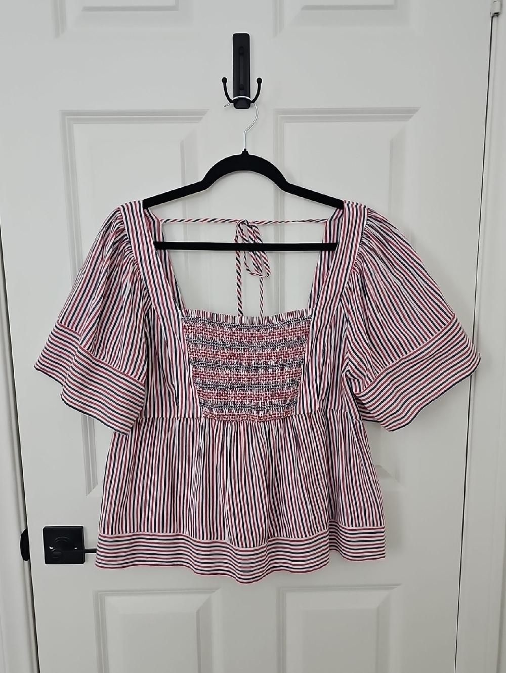 Old Navy Smocked Flutter Sleeve Babydoll Stripe Top Red White Blue L